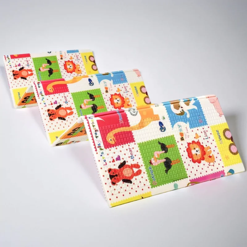 Складний килимок XPE «Тварини зі словами» — вигляд «гармошкою»