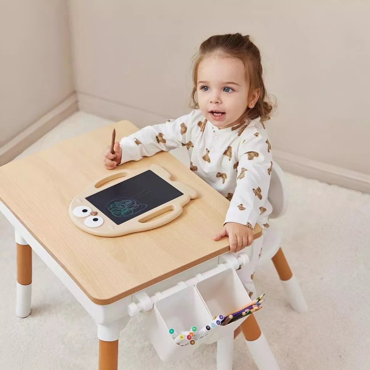 Дитячий зростаючий стіл і стілець 3 в 1 для занять та ігор HK-0006